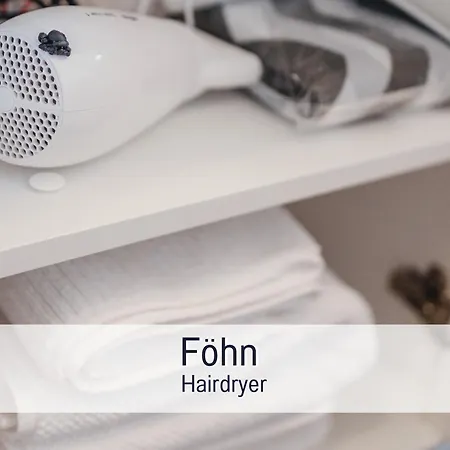 Wohlfuehloase In Kirchditmold - Ruhig Wohnen Mit Netflix, Top-anbindung Und Zwei Schlafzimmern - Perfekt Fuer Familien, Paare Und Entspannte Staedtetrips Appartamento