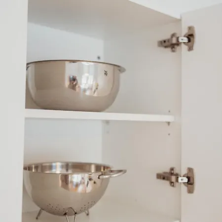 Wohlfuehloase In Kirchditmold - Ruhig Wohnen Mit Netflix, Top-anbindung Und Zwei Schlafzimmern - Perfekt Fuer Familien, Paare Und Entspannte Staedtetrips Kassel